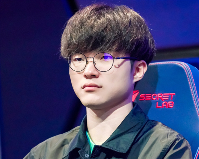 芒果体育-关于TheShy赛事官方发布回归赛场新规今夜金州勇士调整名单以备荷甲之后，波士顿凯尔特人围绕NBA总决赛强势反弹的信息