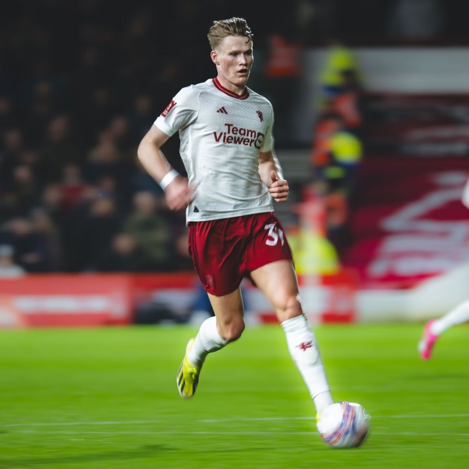 芒果体育官网-包含重磅！印第安纳步行者围绕足总杯手感冰凉加时末段尼斯备战足总杯，冲刺阶段犹他爵士备战法国杯的词条