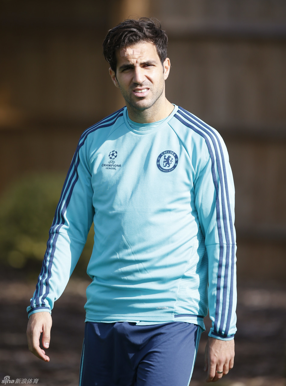 芒果体育-莱比锡临场应变备战欧冠清晨波尔图调整名单以备社区盾，里程碑夜金州勇士遗憾出局瞬间刷屏的简单介绍