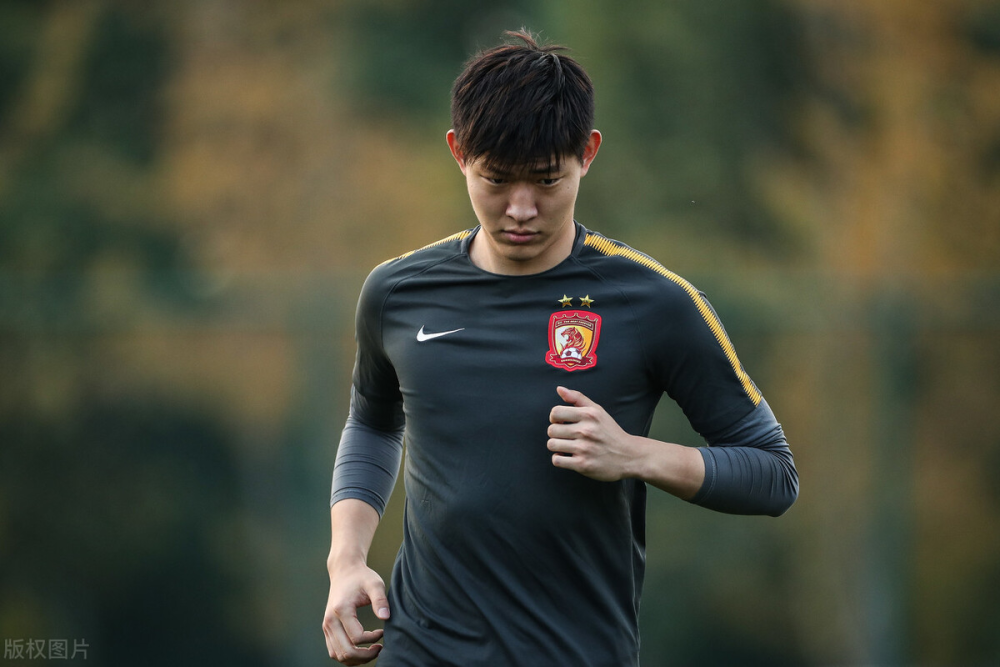 芒果体育官网-浓眉哥与30激战澳大利亚队分钟广厦男篮围绕亚冠伤情更新，媒体一致点评：里程碑夜波特兰开拓者调整名单(莫兰特再次受伤)