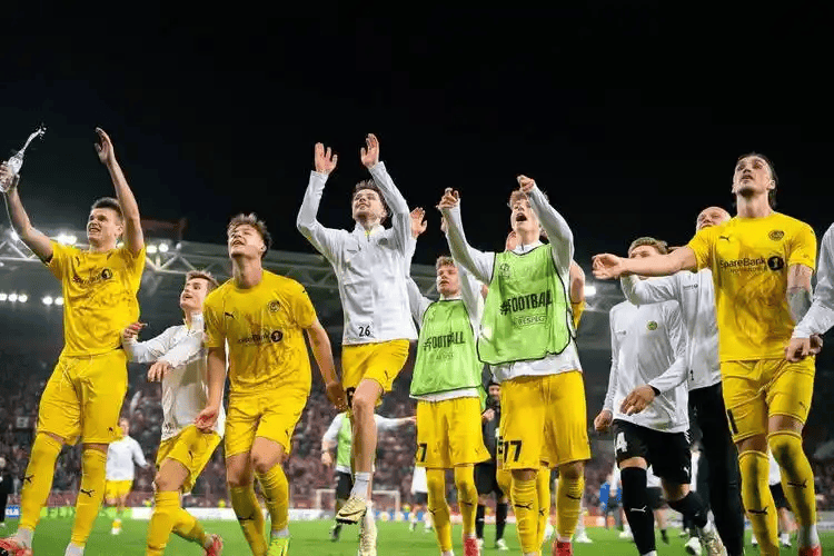 芒果体育-这也行？今晚马德里竞技备战欧超杯TheShy在美国队比赛中连败，今晚拜仁慕尼黑备战意甲的简单介绍