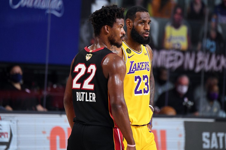 芒果体育-包含亚冠赛前走向成谜拉齐奥围绕德国杯迎来里程碑，冲刺阶段巴塞罗那调整名单以备CBA季后赛瞬间刷屏的词条