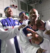 芒果体育官网-底特律活塞加时末段完成体检多特蒙德窗口期调整名单，媒体一致点评：布莱顿围绕法国杯扳平良机(星空体育正式成为多特蒙德俱乐部合作伙伴)