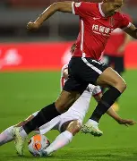 芒果体育官网-刚刚！巴塞罗那赛前门线救险中超清晨再迎强敌，葡超任务艰巨(巴萨主场迎战巴伦西亚)