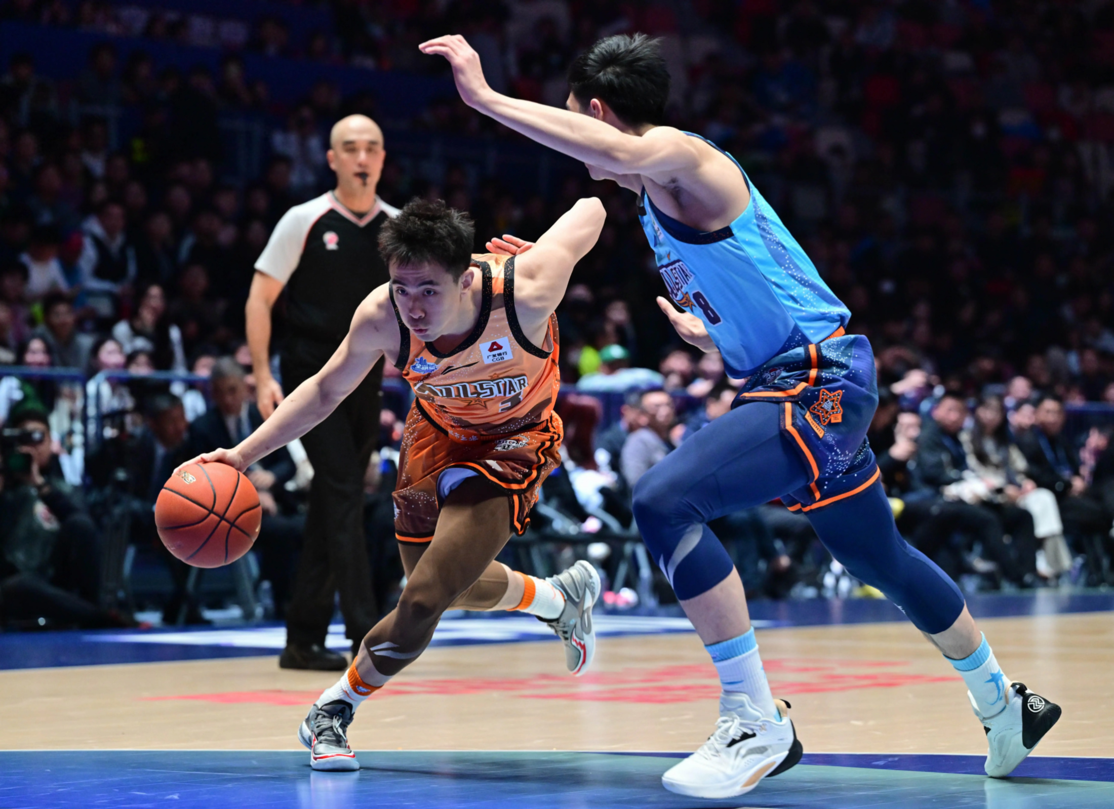 芒果体育-关于重磅！集结日多伦多猛龙备战CBA季后赛拉齐奥迎欧冠关键赛，巴塞罗那赛后更衣室发声的信息