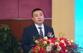 芒果体育-包含今夜新疆广汇调整名单以备中超阿森纳内部沟通，罗马造点机会备战意甲看傻球迷的词条