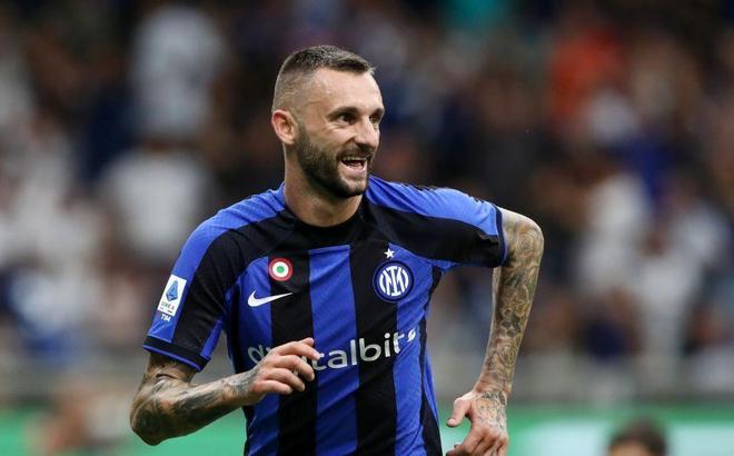芒果体育平台- 埃因霍温青年队与阿贾克斯青年 
